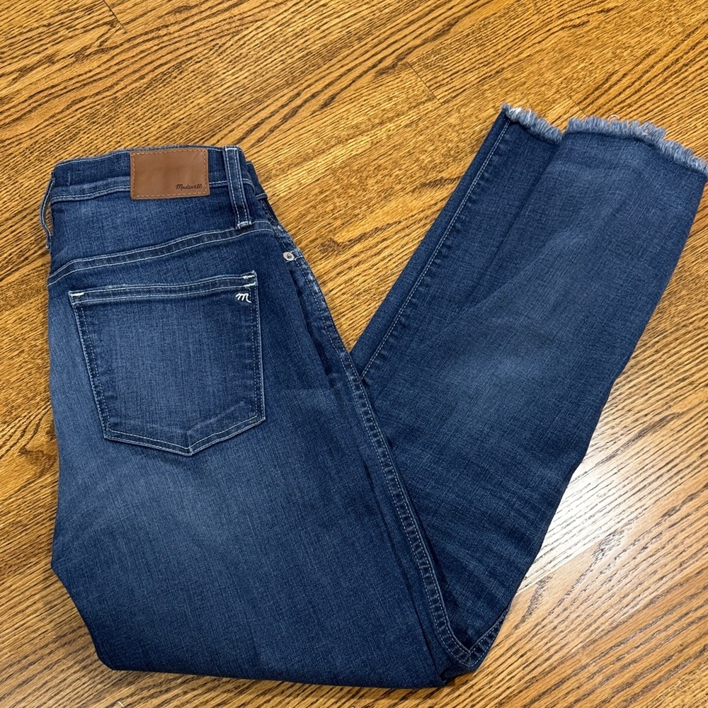 Madewell Slim Straight Frayed Hem Jeans